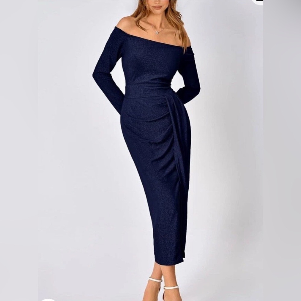 Off-Shoulder Long Sleeve Navy Midi Dress